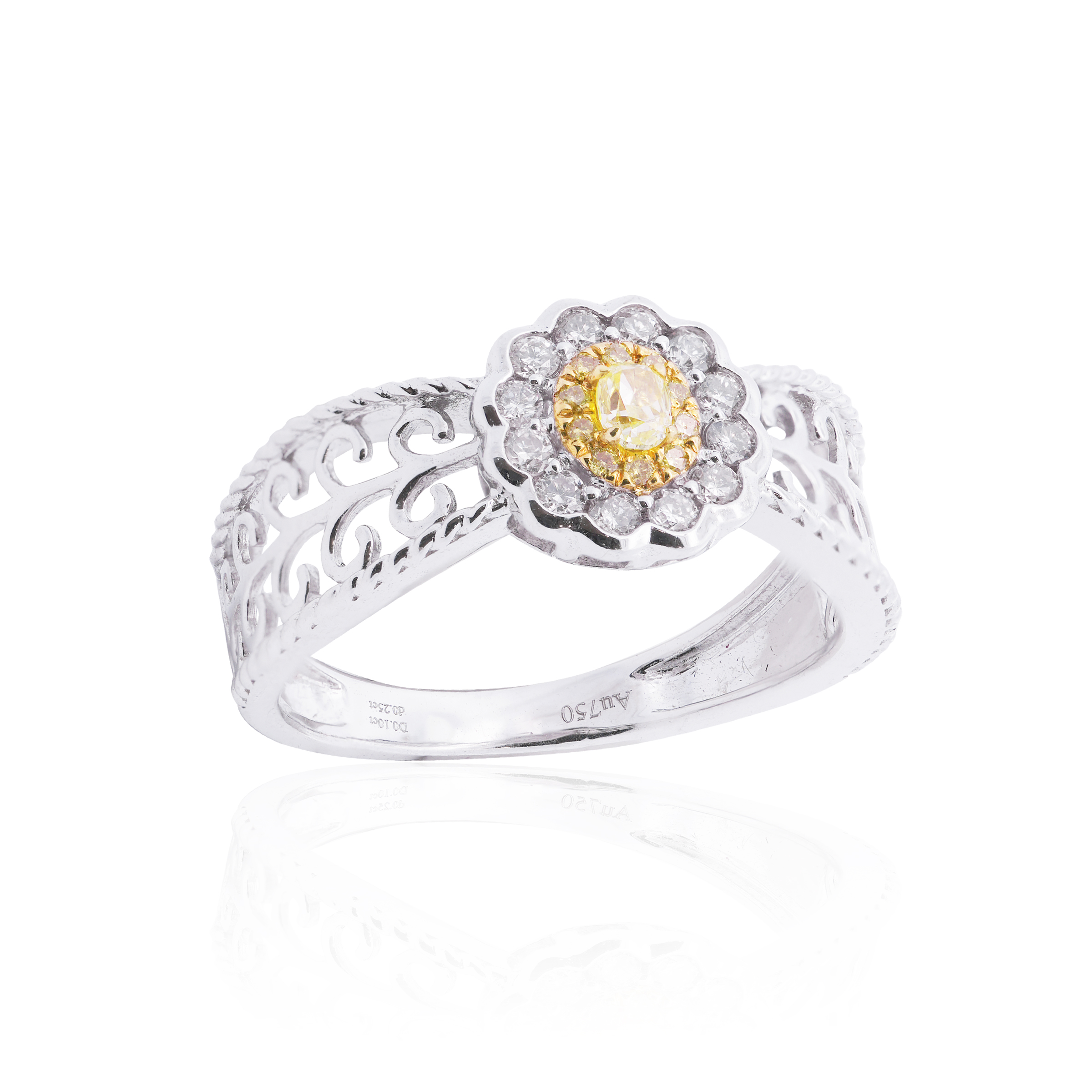 Elio Yellow Diamond Ring